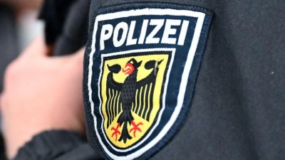 Fünf Gleise im Würzburger Hauptbahnhof wurden für zweieinhalb Stunden gesperrt. (Symbolbild) (Foto: Sven Hoppe/dpa)