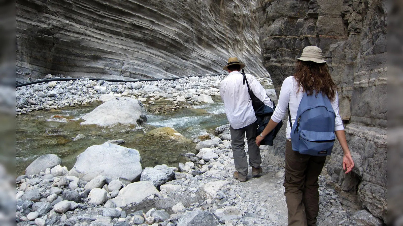 Beliebt, aber gefährlich: Samaria-Schlucht auf Kreta. (Archivbild) (Foto: Daniela David/dpa-tmn)