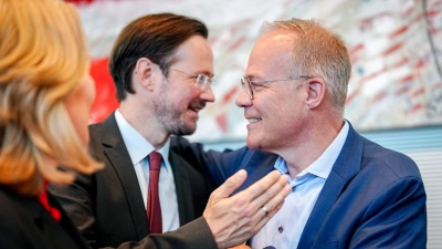 Miersch führt jetzt die SPD-Fraktion, Wiese ist Fraktionsmanager. (Foto: Kay Nietfeld/dpa)