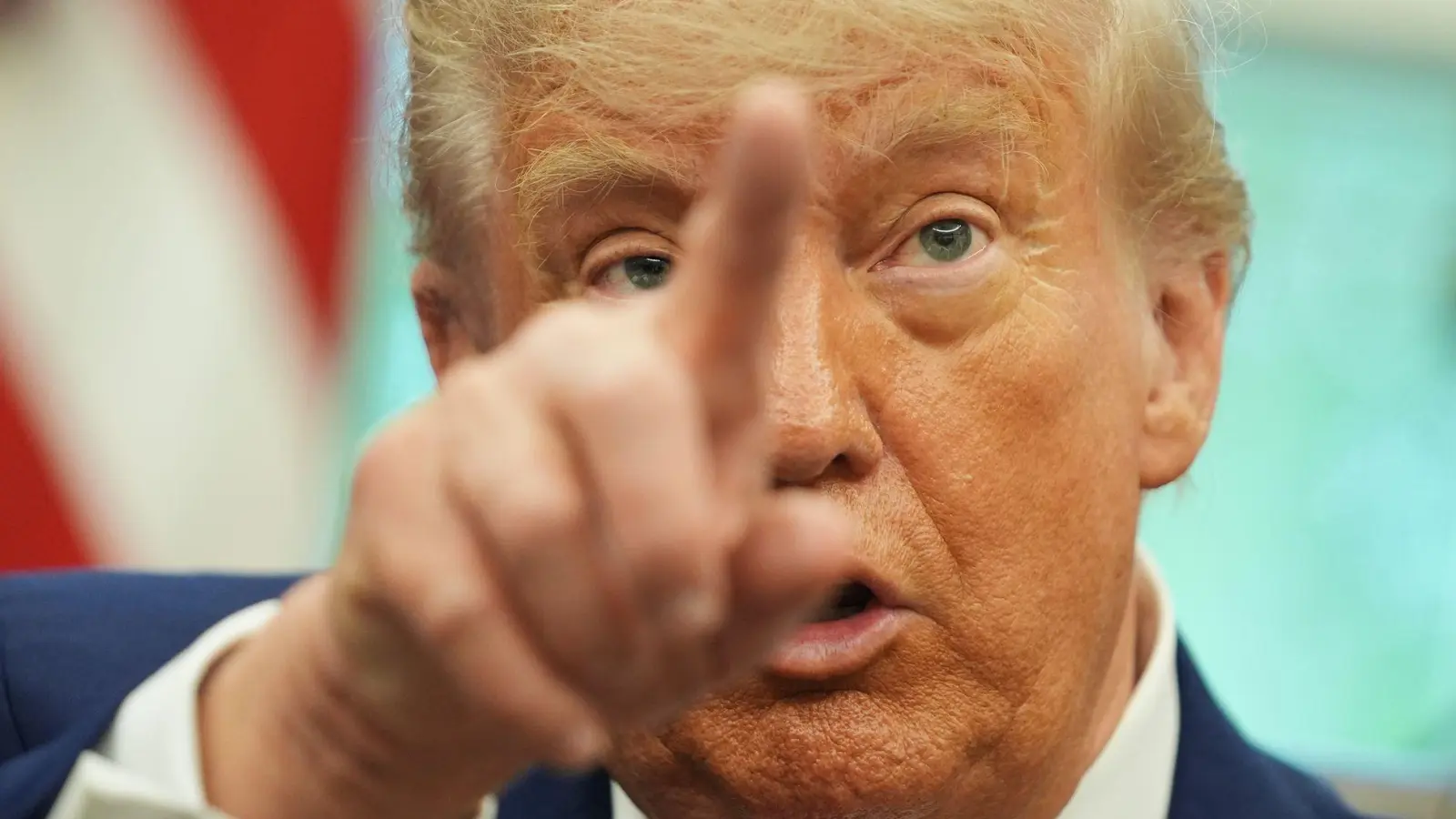 Trump: Habe Indien und Pakistan mit Handelsdrohungen überzeugt  (Foto: Evan Vucci/AP/dpa)