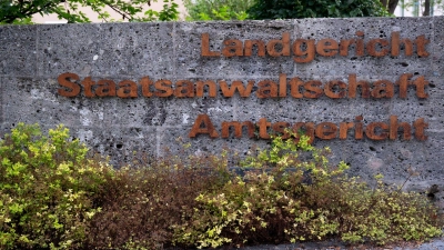 Vor dem Landgericht Traunstein wird das Urteil erwartet. (Symbolbild) (Foto: Sven Hoppe/dpa)