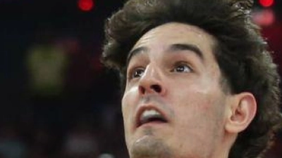 Ben Saraf (M) könnte Ulm gegen Ende der Serie fehlen. (Foto: Matthias Stickel/dpa)