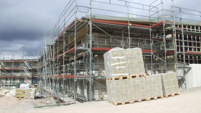 Der Neubau der Kindertagesstätte im Röschenhof in Feuchtwangen ist einer der großen Posten im städtischen Haushalt.  (Foto: Jasmin Kiendl)
