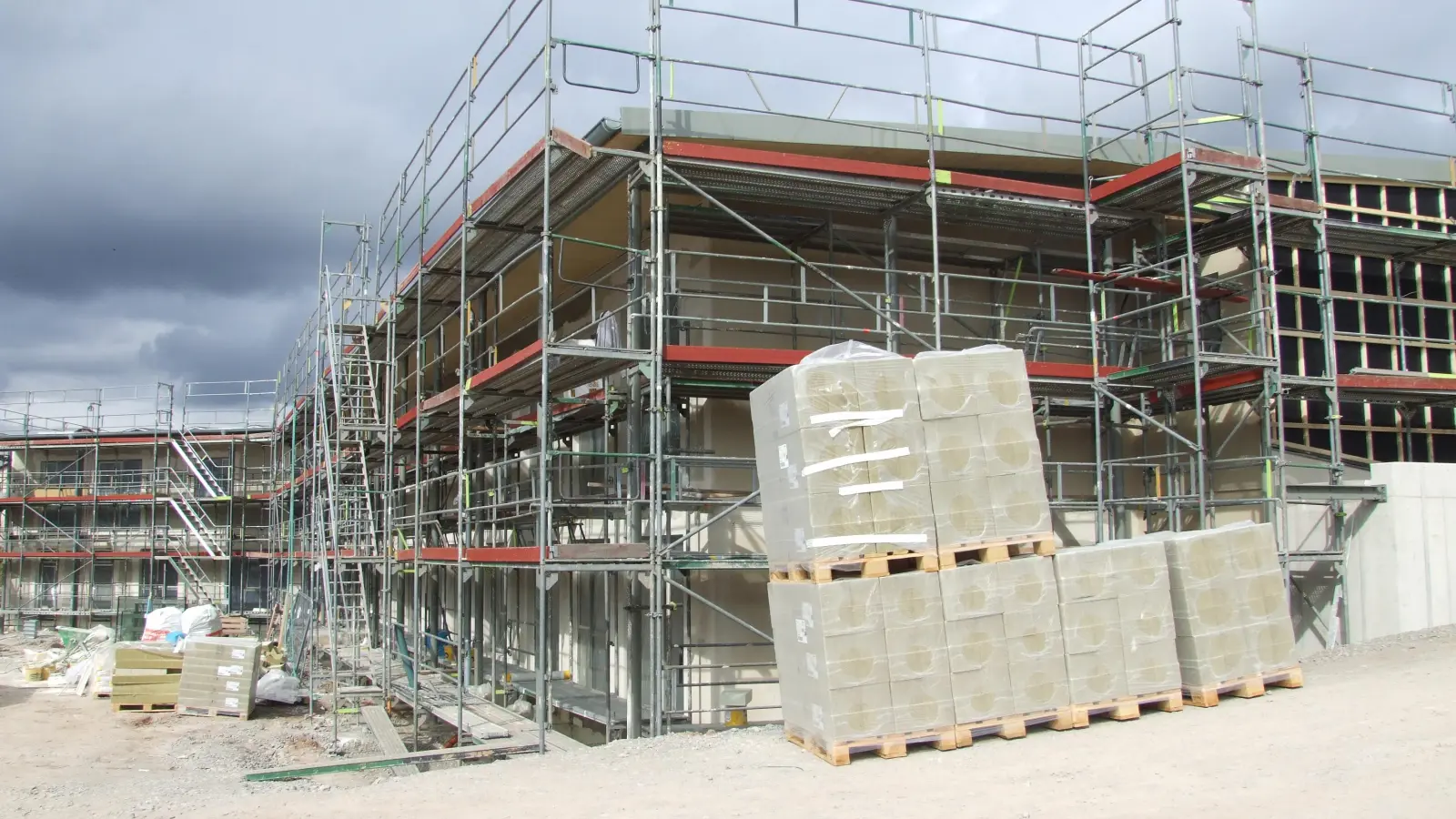 Der Neubau der Kindertagesstätte im Röschenhof in Feuchtwangen ist einer der großen Posten im städtischen Haushalt.  (Foto: Jasmin Kiendl)
