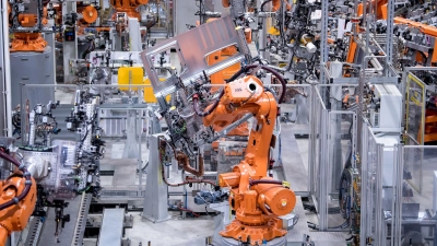 Die Industrie spielt für die bayerische Wirtschaft nach wie vor eine zentrale Rolle. (Archivbild) (Foto: Sven Hoppe/dpa)