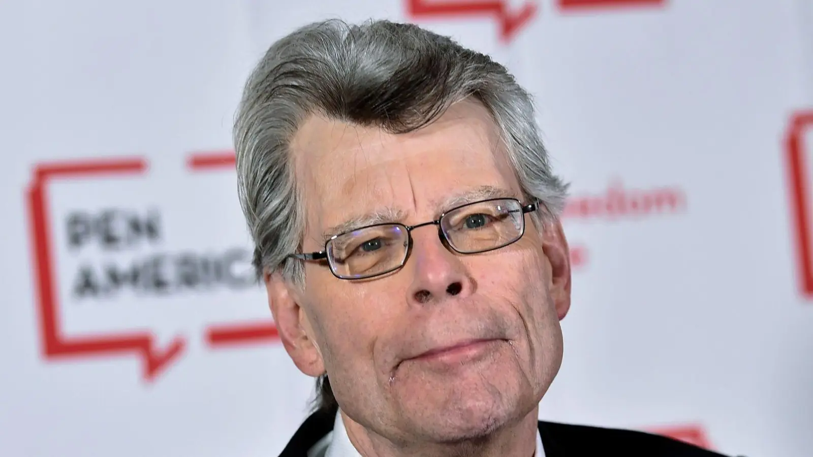 Stephen King ist mittlerweile 76 Jahre alt, aber kein bisschen schreibmüde. (Foto: Evan Agostini/Invision/AP/dpa)