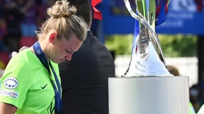 2023 verpasste Alexandra Popp im Finale gegen Barcelona den Champions-League-Titel knapp. (Foto: Swen Pförtner/dpa)