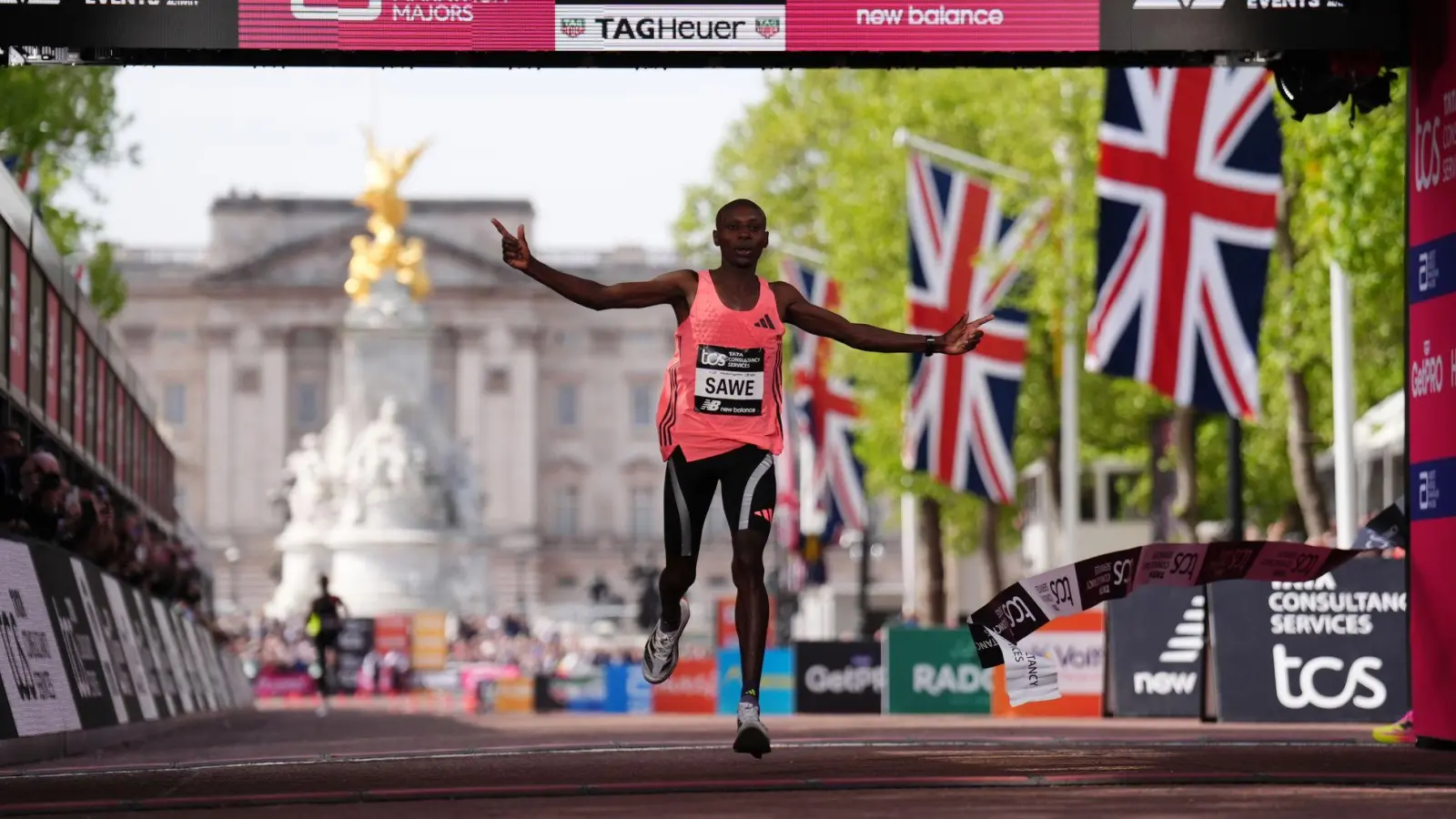 Sabastian Sawe lief überraschend einen Marathon-Weltrekord in London. (Foto: John Walton/PA Wire/dpa)