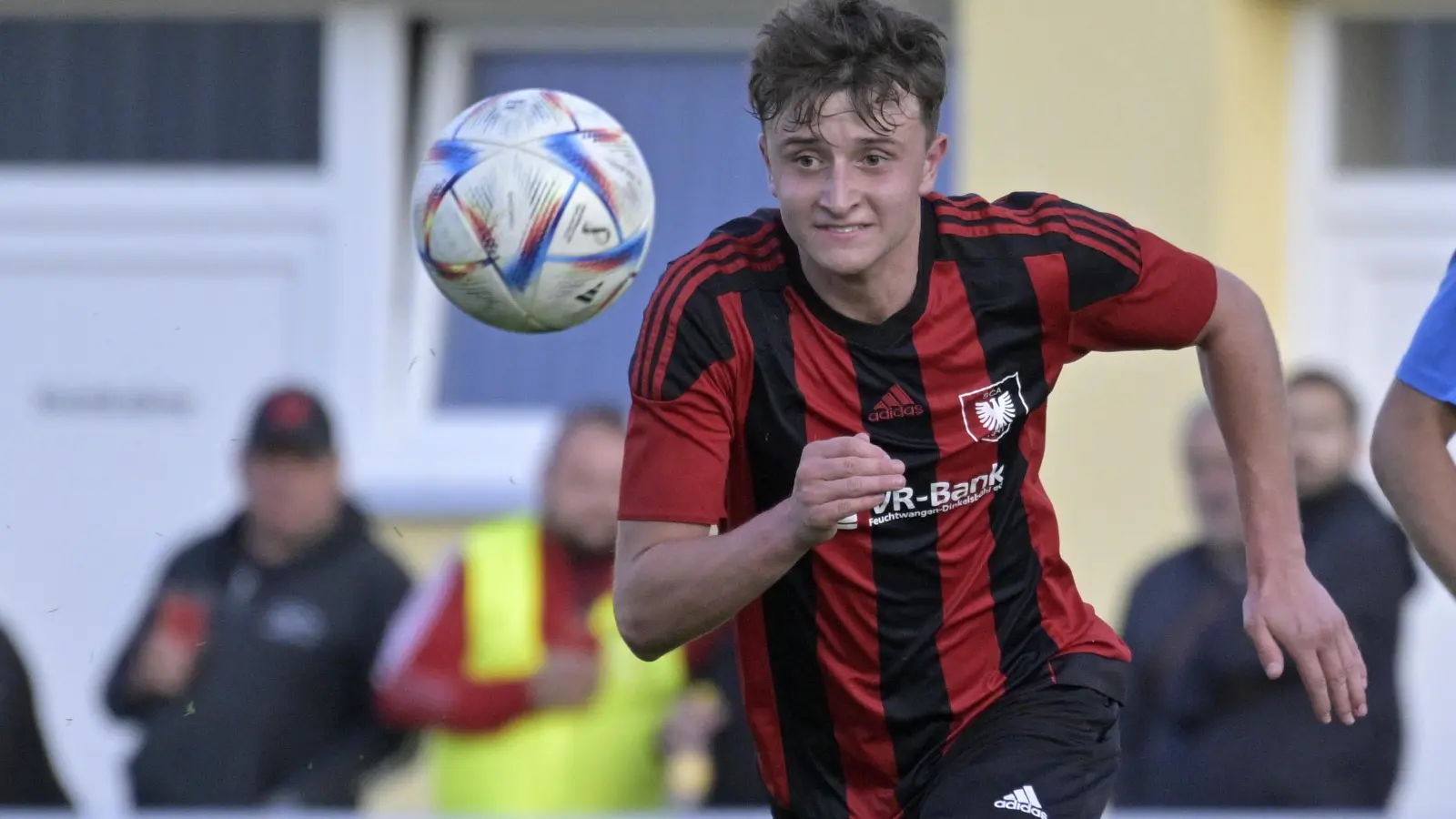 Der Ball ist sein Freund: Oscar Ladenburger erzielte gegen Erkheim drei Tore. (Foto: Martin Rügner)