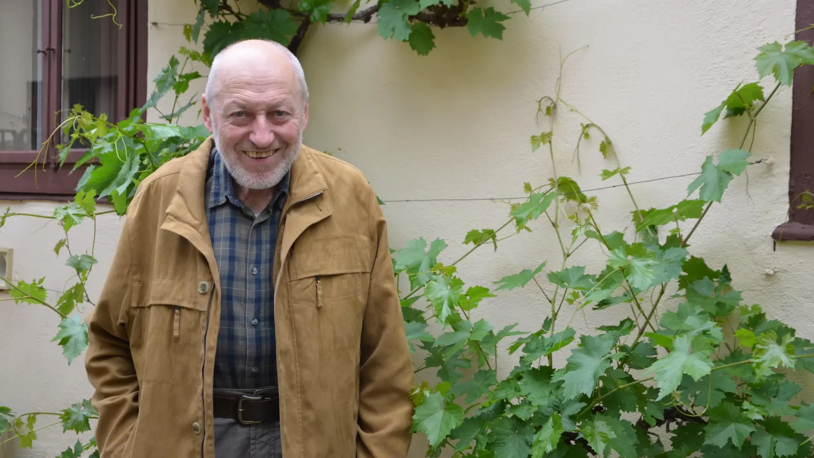 Frieder Popp war 36 Jahre Gemeinderat in Münchsteinach. Nun kandidierte der 77 jähirge nicht mehr.  (Foto: Christa Frühwald)