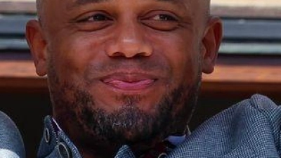 Vincent Kompany will den nächsten Titel gewinnen. (Foto: Karl-Josef Hildenbrand/dpa)