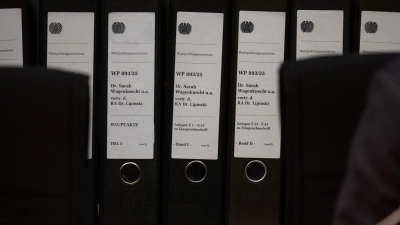 Das Bündnis Sahra Wagenknecht hat sehr viel Material für die Einsprüche gegen das Ergebnis der Bundestagswahl zusammengetragen. (Foto: Sebastian Christoph Gollnow/dpa)