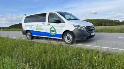 Bisher sind sechs Fahrzeuge im Einsatz, bald sollen es zehn sein und am Ende sogar 19: Nicht billig, doch der Landkreis will mit dem NEA Mobil seinen ÖPNV langfristig attraktiv gestalten. (Foto: Landratsamt/Anne Geißendörfer)