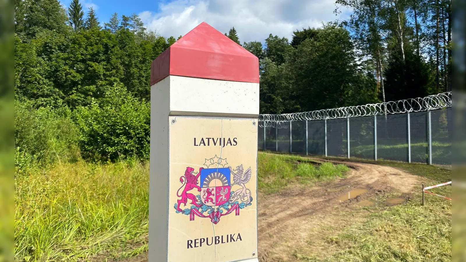 In Lettland hatten die Behörden die Bewohner mehrerer Regionen im Osten des Landes über eine mögliche Bedrohung des Luftraums informiert. (Archivbild) (Foto: Alexander Welscher/dpa)