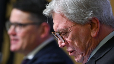 Volker Bouffier geht und Boris Rhein soll kommen. (Foto: Arne Dedert/dpa)