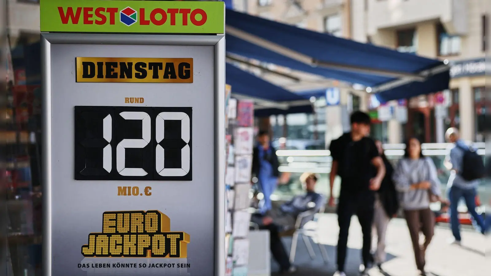 Mehr geht nicht beim Eurojackpot: Der 120-Millionen-Topf wurde geknackt. (Archivbild) (Foto: Oliver Berg/dpa)