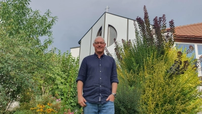 Markus Klein, Prediger der LKG Bad Windsheim, kommt gerne in Kontakt mit Menschen. (Foto: Anna Franck)