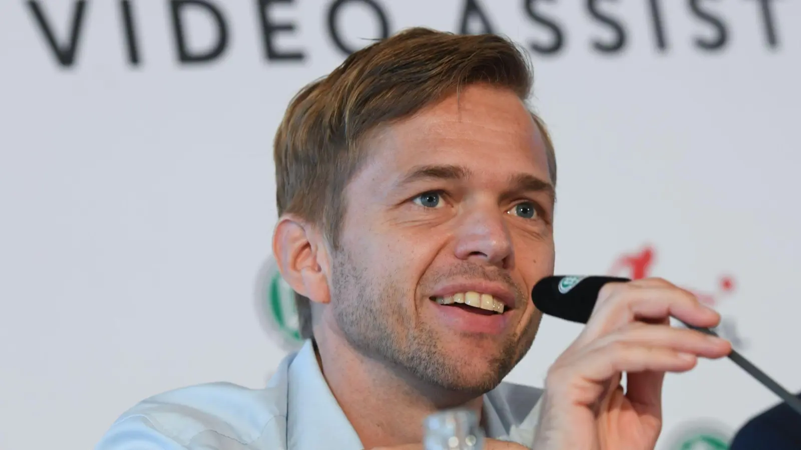 Jochen Drees ist beim DFB der Projektleiter Video Assist. (Foto: Arne Dedert/dpa)