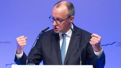 Seit Jahren ringt die Europäische Union um einen gemeinsamen Kapitalmarkt, in dem bürokratische Hürden zwischen den EU-Staaten fallen. Kanzler Merz fordert Tempo. (Foto: Boris Roessler/dpa)