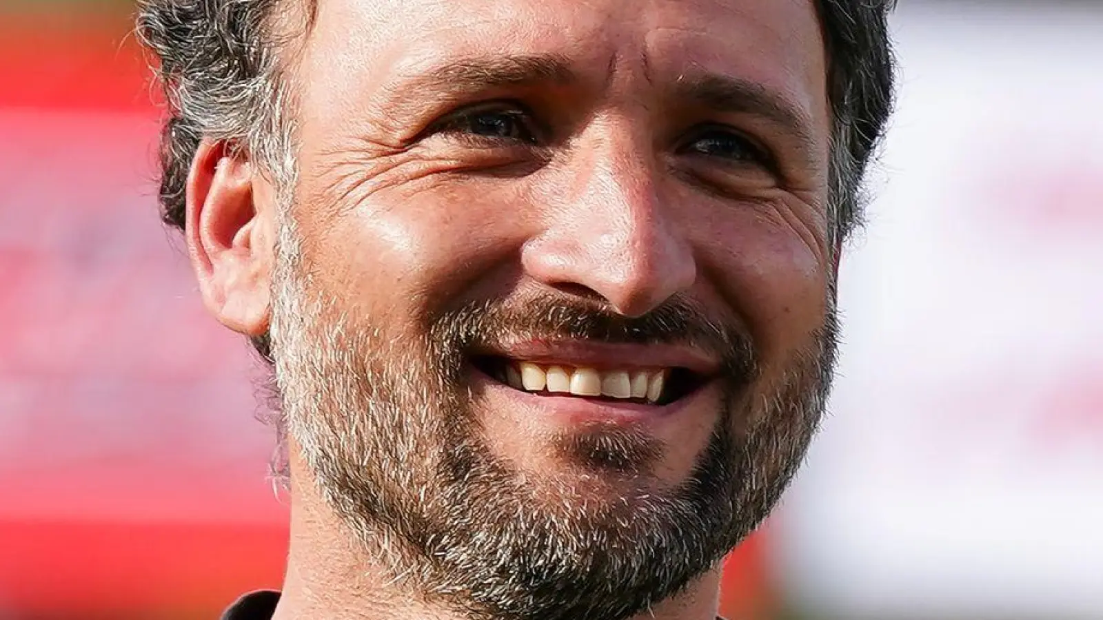 Jose Barcala wird neuer Trainer der Bayern-Fußballerinnen. (Foto: Daniela Porcelli/Just Pictures/dpa)