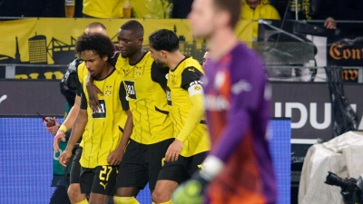 Beim 4:2 des BVB über Bochum wird Serhou Guirassy als Matchwinner gefeiert. (Foto: Bernd Thissen/dpa)