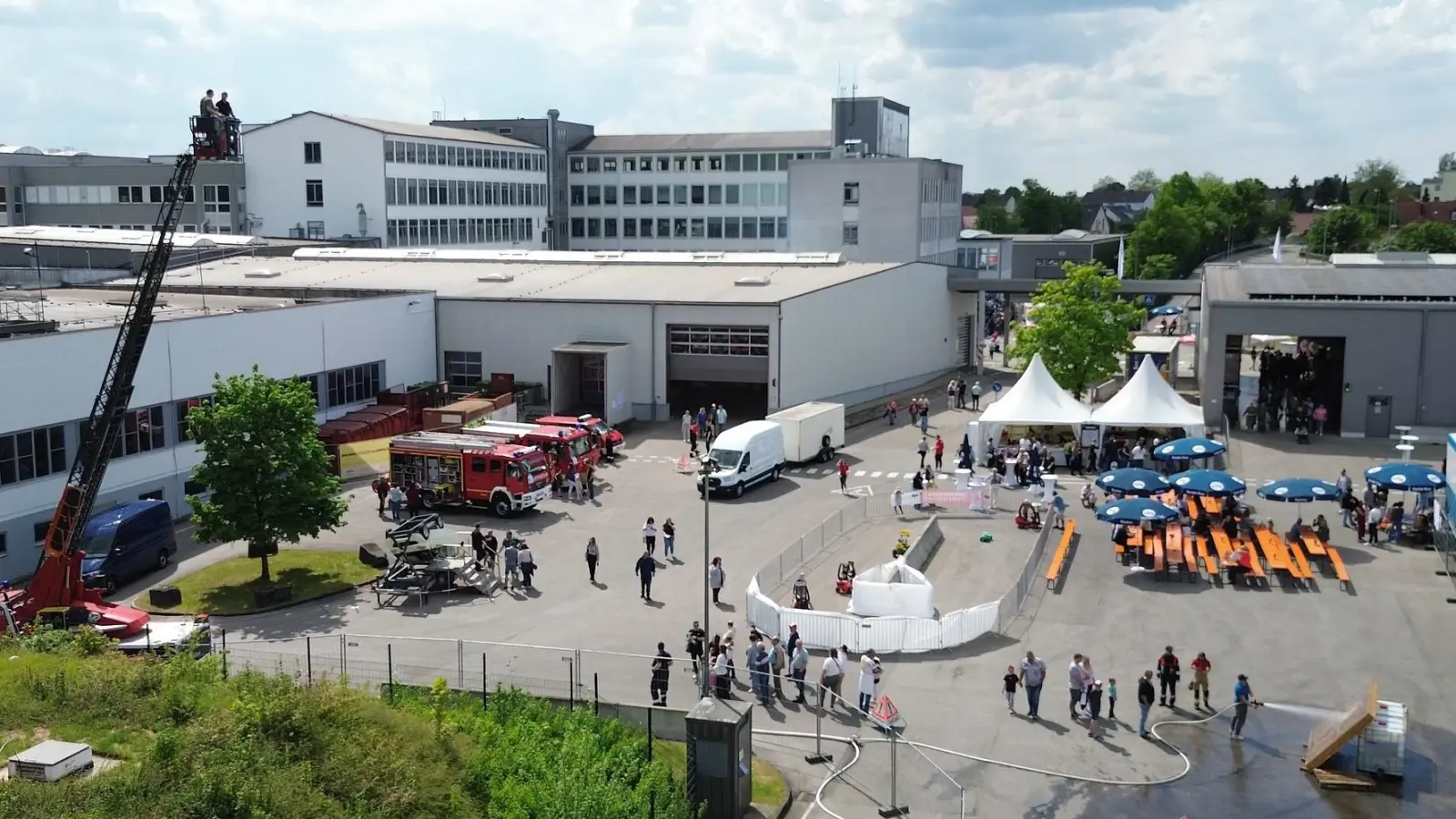 Beim Familienfest am Standort in Wassertrüdingen war für Jung und Alt allerhand geboten. (Foto: Henkel AG & Co. KGaA)