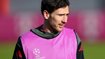 Wo liegt seine Zukunft? Leon Goretzka beim Bayern-Training vor dem Eindhoven-Spiel. (Foto: Sven Hoppe/dpa)