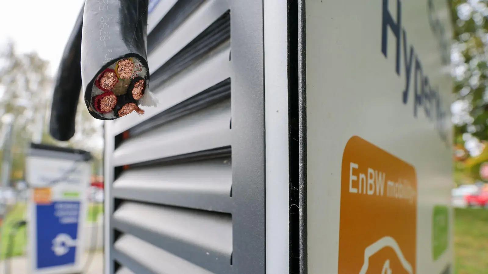 Hier waren Kriminelle am Werk. (Foto: Jan Woitas/dpa)