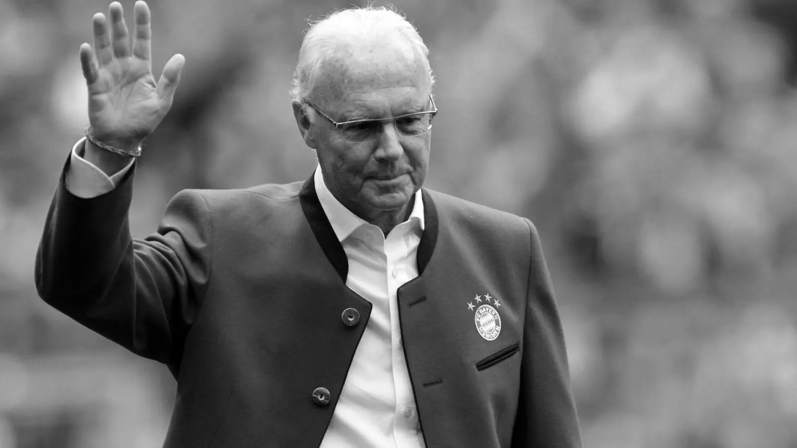 DFB und DFL wollen den Supercup laut Medien nach Franz Beckenbauer benennen. (Foto: Andreas Gebert/dpa)