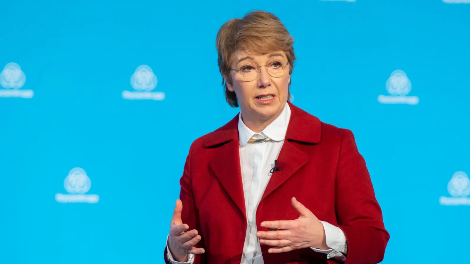 Martina Merz, Vorstandsvorsitzende von Thyssenkrupp, während der Hauptversammlung. Das Traditionsunternehmen erwartet „gewinnträchtiges Wachstum“. (Foto: Thyssenkrupp/dpa)