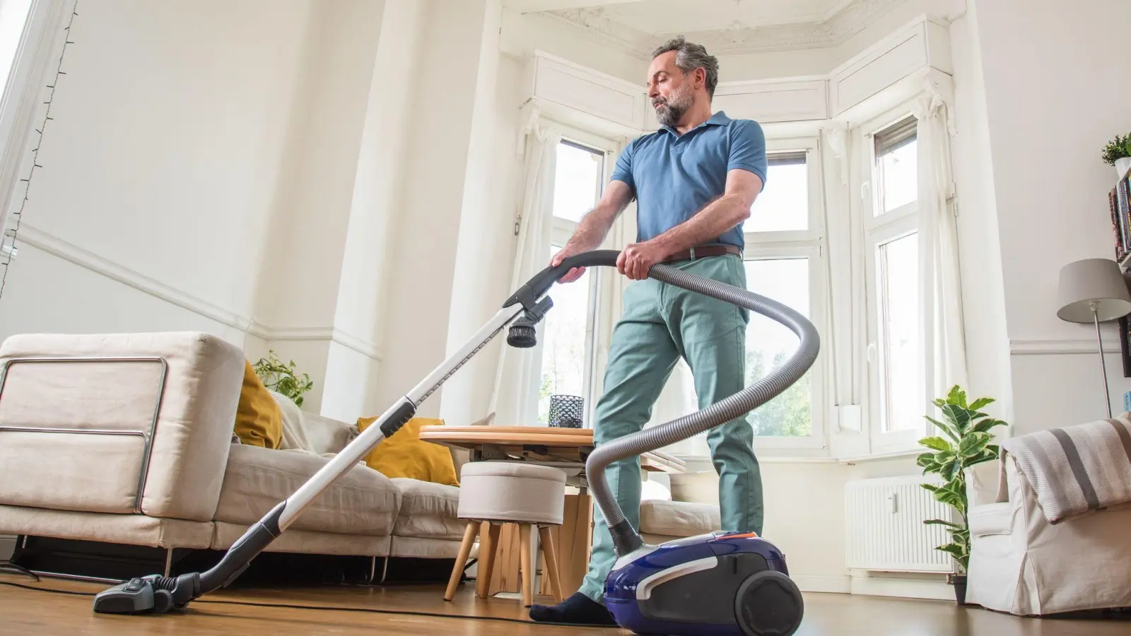 Ein Staubsauger mit besonders guter Staubrückhaltefähigkeit ist eine Empfehlung für Allergiker. (Foto: Christin Klose/dpa-tmn)