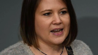 Carolin Wagner nennt die Debattenbeiträge aus der CSU zur geplatzten Richterwahl „beschämend“. (Archivbild) (Foto: Carla Benkö/dpa)