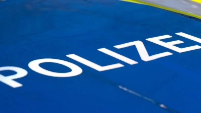 Jetzt sucht die Polizei nach Zeugen. (Symbolbild) (Foto: Sven Hoppe/dpa)