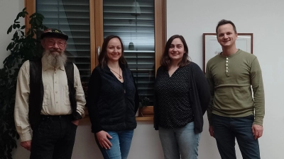 Die Ergersheimer Grünen haben ihre Kandidatinnen und Kandidaten für die Gemeinderatswahl aufgestellt (von links): Herbert Kreidl, Nina Chiarello, Denise Mann und Martin Weidt. (Foto: Lilly Weidt)