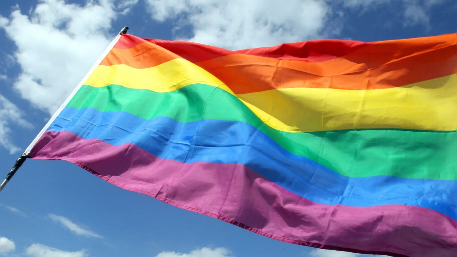 Am Samstag werden mehrere tausend Teilnehmer zum CSD erwartet. (Symbolbild) (Foto: Wolfgang Kumm/dpa)