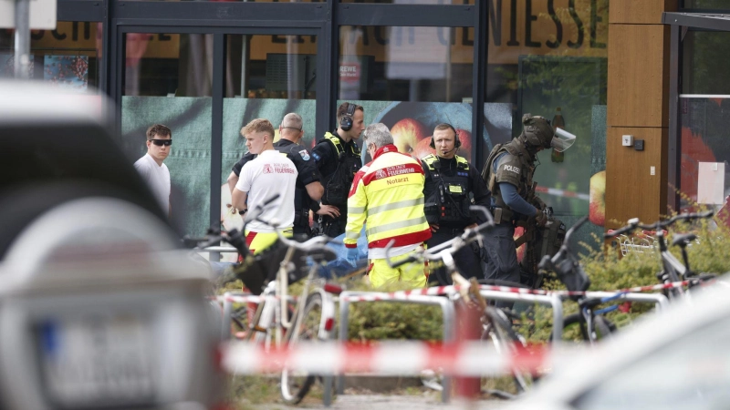 Glücklicherweise sei niemand größer zu Schaden gekommen, erklärte ein Polizeisprecher. (Foto: Carsten Koall/dpa)