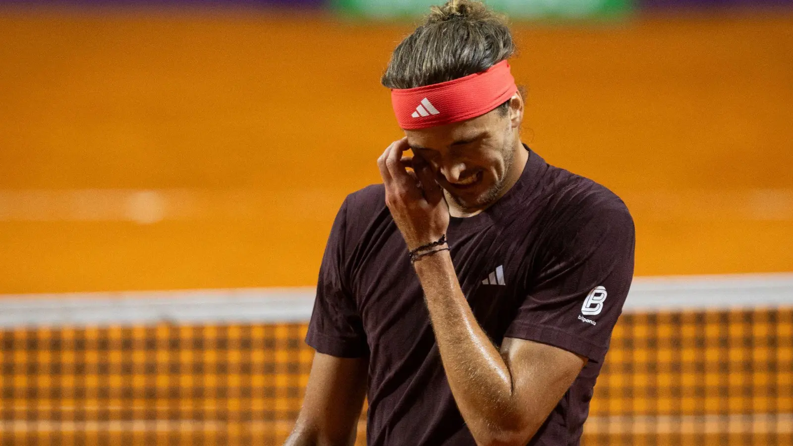 Scheiterte in Buenos Aires schon im Viertelfinale: Alexander Zverev. (Foto: Matias Baglietto/dpa)