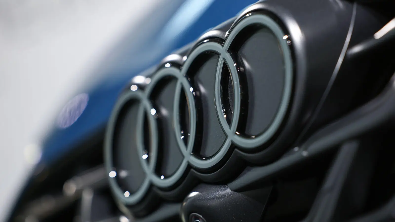 Audi hat mit sinkenden Absätzen zu kämpfen. (Archivbild) (Foto: Daniel Löb/dpa)