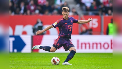 Joshua Kimmich soll nach einem privaten Schicksalsschlag wieder am Ball sein. (Archivbild)  (Foto: Tom Weller/dpa)