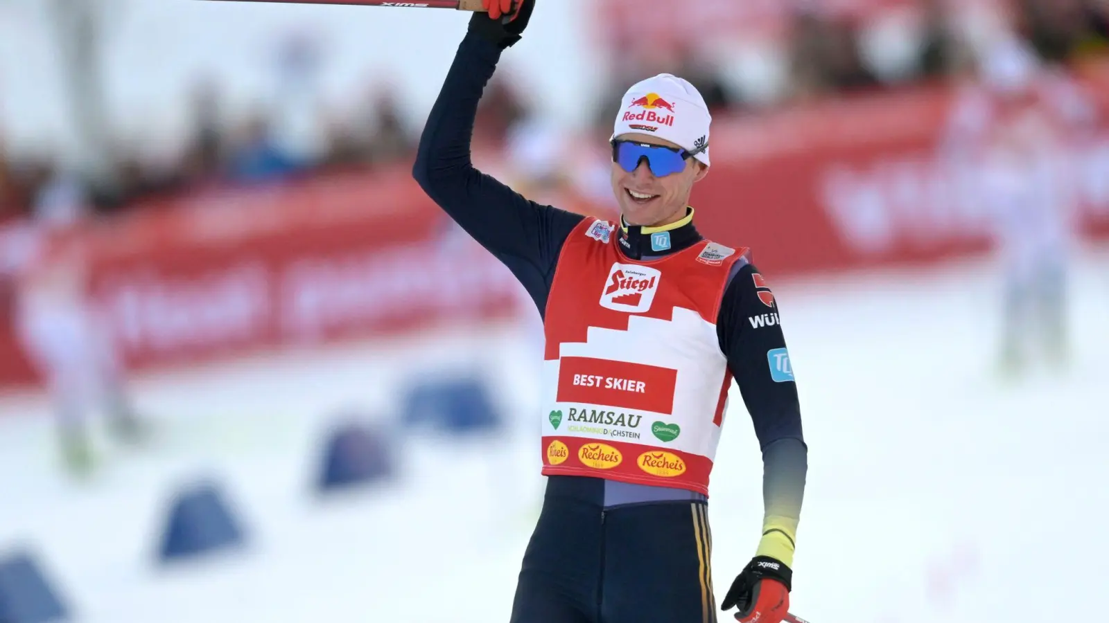 Siegte in Ramsau: Vinzenz Geiger. (Foto: Andreas Schaad/AP/dpa)