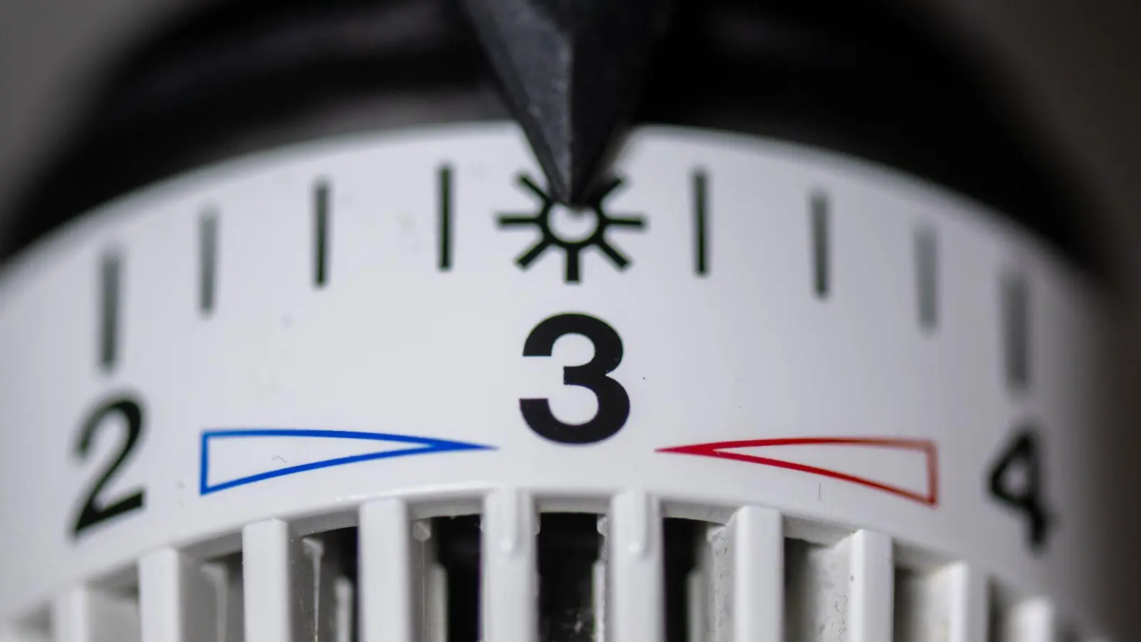 Heizen mit Öl, Gas oder Strom: Alles soll weiter möglich sein. (Symbolbild) (Foto: Hendrik Schmidt/dpa)