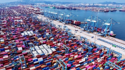 Exporte helfen, Chinas Konjunkturmotor am Laufen zu halten. (Symbolbild) (Foto: Uncredited/CHINATOPIX via AP/dpa)