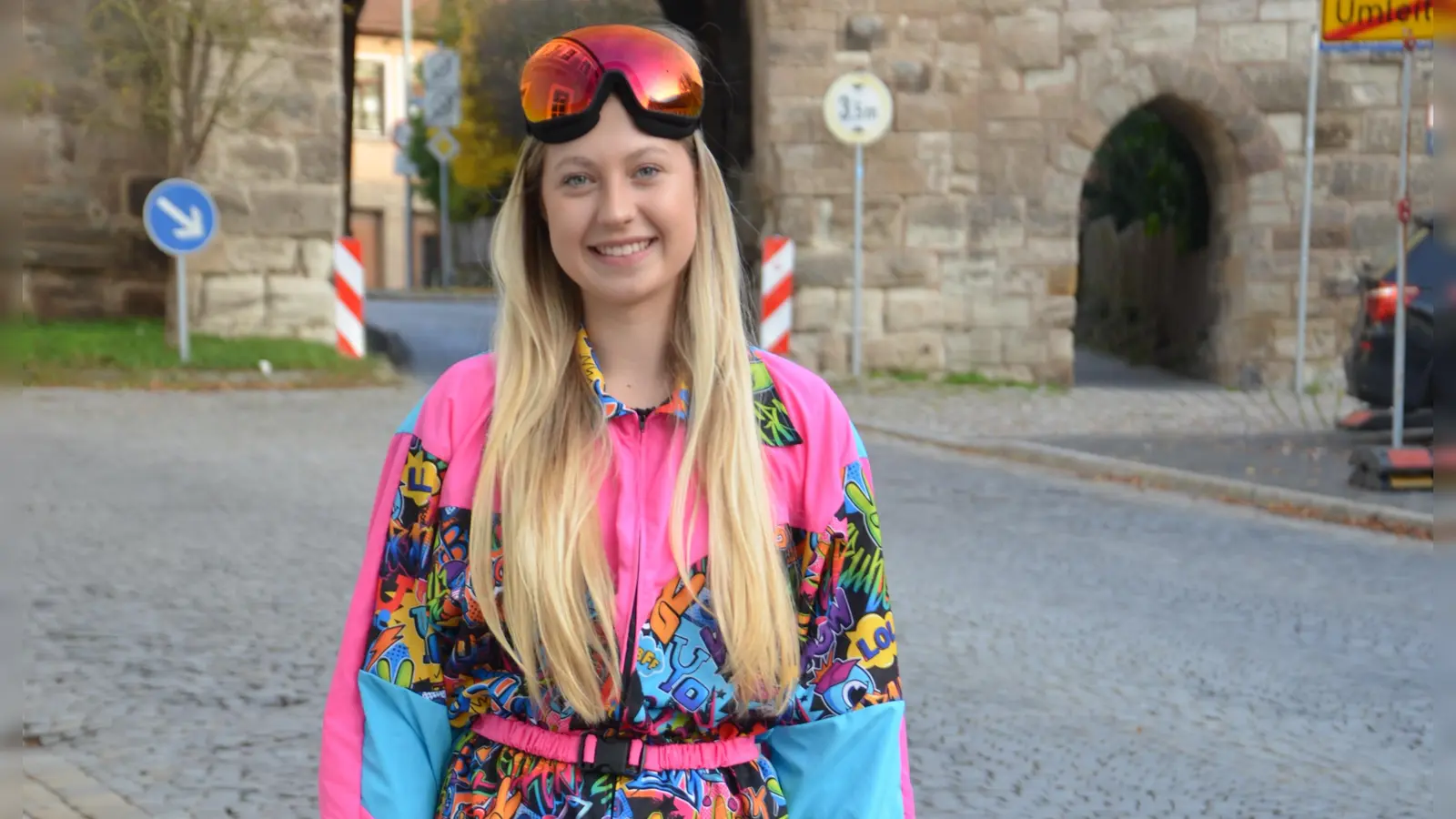 Lina Kiehl gehört ist einer der Besten in der Bütt. Zum zweiten Mal wurde sie vom Bund Deutscher Karneval ausgezeichnet. (Foto: Christa Frühwald)