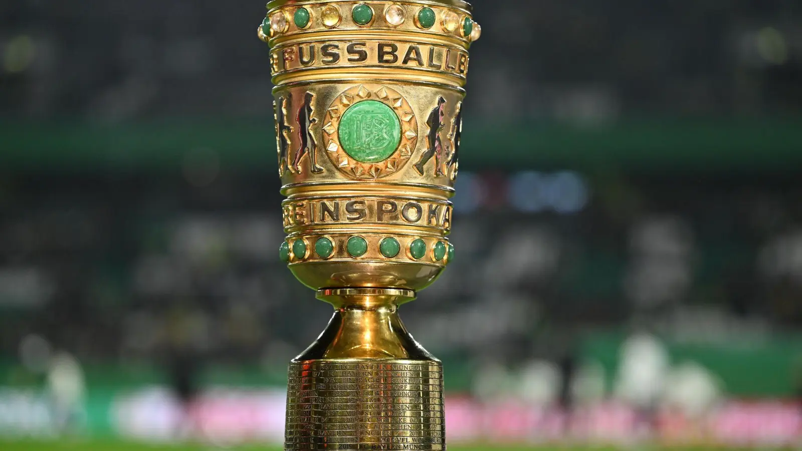 Das Achtelfinale im DFB-Pokal wurde ausgelost. (Foto: Swen Pförtner/dpa)