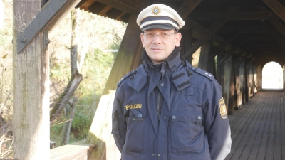 Polizeioberkommissar Kai Pause kümmert sich bei der Polizeiinspektion Dinkelsbühl um die Verkehrserziehung. (Foto: Lisa-Maria Liebing)