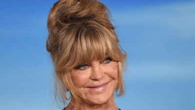 Goldie Hawn hält sich mit Trampolinspringen fit. (Archivbild)  (Foto: Richard Shotwell/Invision/AP/dpa)