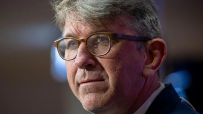 Kulturstaatssekretär Wolfram Weimer stattete Ludwigsburg einen Besuch ab - auf Einladung von CDU-Landeschef Manuel Hagel (CDU).  (Foto: Peter Kneffel/dpa)