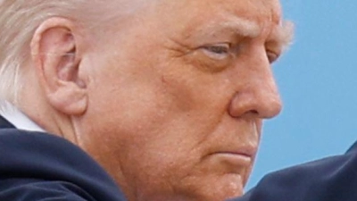 Trump will die Antifa-Bewegung als Terrororganisation einstufen.  (Foto: Luis M. Alvarez/FR596 AP/AP/dpa)