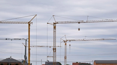 Bauland ist in Oberbayern besonders teuer, in Oberfranken besonders günstig. (Symbolbild) (Foto: Karl-Josef Hildenbrand/dpa)
