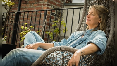 Entspannen, weil's mir guttut: Das sollten wir in den Alltag einbauen. (Foto: Christin Klose/dpa-tmn)